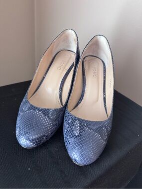 Navy Snakeskin-Texture Round-Toe Heels